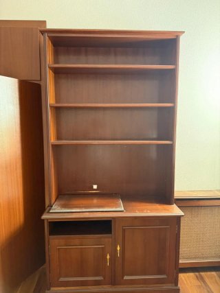 Armario librería de madera