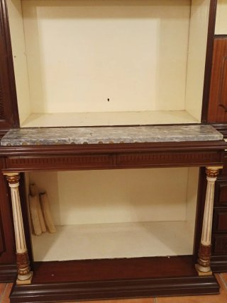 Mueble de madera