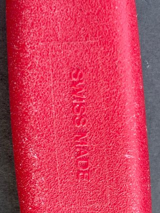 Coltello Victorinox Swiss Made Rosso