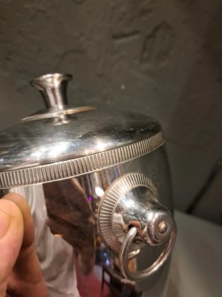 Cubitera plateada