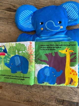 Libro marioneta bebé NUEVO