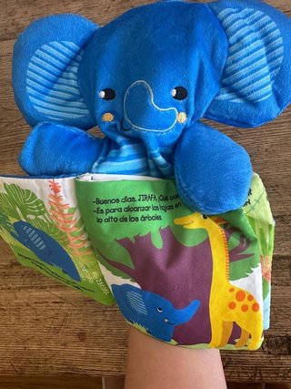 Libro marioneta bebé NUEVO