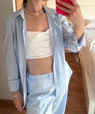 Camisa Stradivarius Rayas Azul y Blanca
