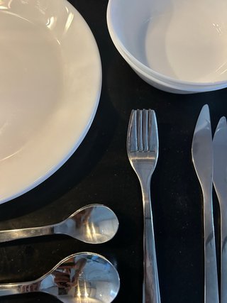 Lote Vajilla: Platos, Cuencos y Cubiertos