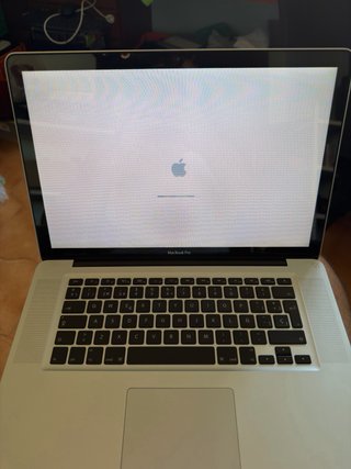 Portátil Apple Plata