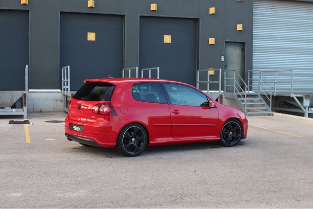 Volkswagen Golf GTI Mk5 Edition 30 – 230 CV DSG 🔥