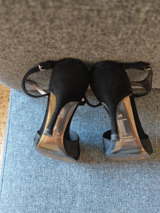 Sandalias UTERQUE tacón negro