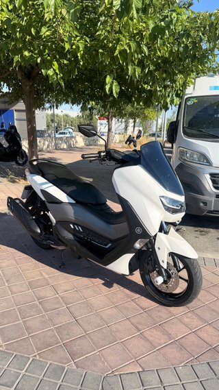 Yamaha Nmax 125 2024 Blanca