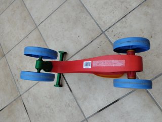 Triciclo infantil