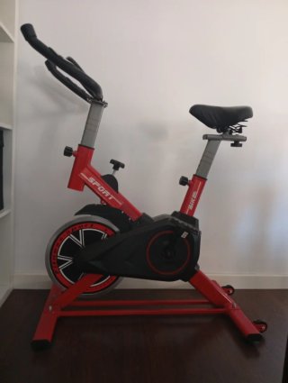 Bicicleta Estática Roja