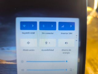 Portátil i7, 8 Gb Ram, SSD 256 Gigas. Peso 1.4 kgr