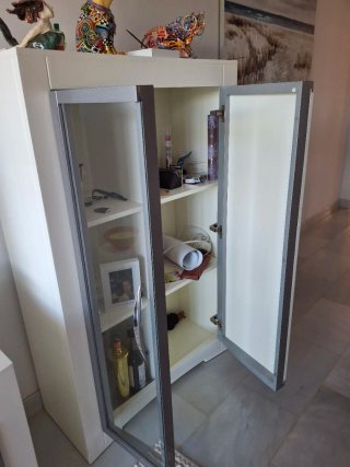 Mesa de comedor cristal y metal