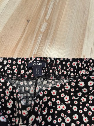 Kiabi falda larga estampada floral nueva