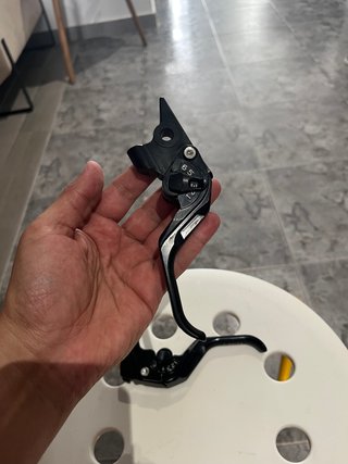 Manetas Husqvarna Svartpilen Vitpilen 401