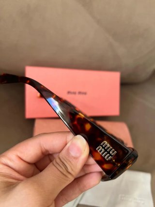 Occhiali da sole Miu Miu Carey nuovi