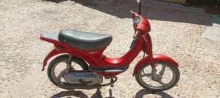 Piaggio Vespinos Velofax Roja