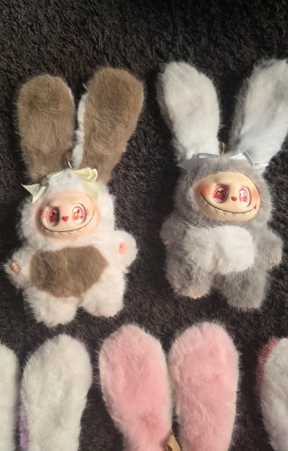 Peluche Labubu The Monsters 25cm