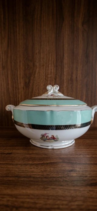 Juego Sopera y Fuente Porcelana