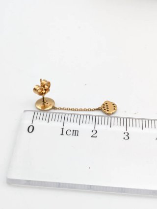 Pendiente oro 18k estrella y cadena  1 unidad