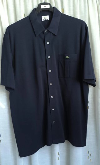 Camisa Lacoste Blanca y Azul marino