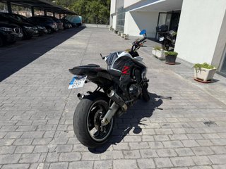 Kawasaki Z1000 2011 – Muchos extras