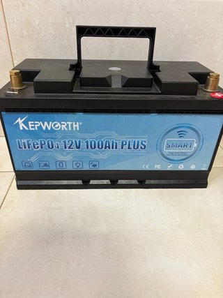 Batería LiFePO4 12V 100Ah Kepworth