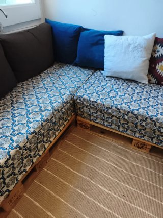 Sofá Palets Estilo Marroquí