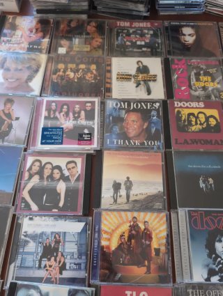 CDs Música Pop Rock Internacional y Nacional