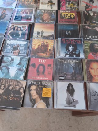 CDs Música Pop Rock Internacional y Nacional