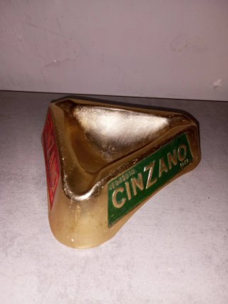 Cenicero antiguo Cinzano