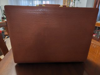 Maletín Piel Vintage Marrón y Dorado