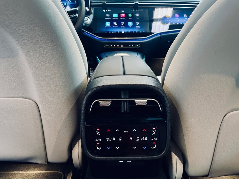 Mercedes-Benz Clase E 2025, foto 33