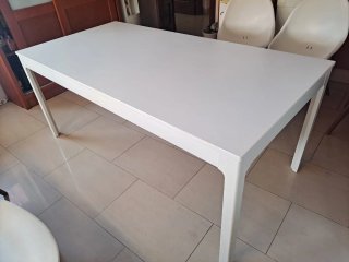 Mesa de comedor Ikea blanca