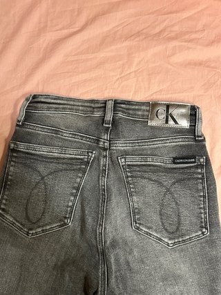Calvin Klein Jeans Pantalones Grises.