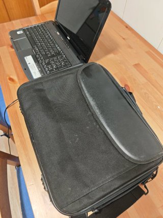 Acer Aspire 5735Z Portátil Negro