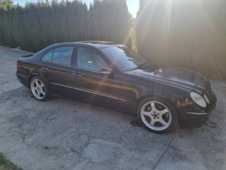 Mercedes-Benz Clase E 2004