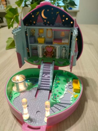 Polly Pocket Starlight castel 1992.