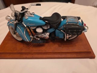 Maisto Indian Chief Cruiser Modelo Azul