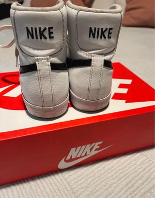 Nike Blazer Mid 77 Beige/Blanco