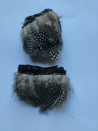 Tira de plumas decorativas