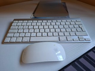 iMac 21.5 2010 Plata/Negro