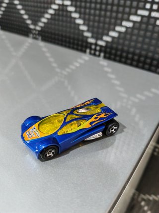 Hot Wheels Sling Shot 2001