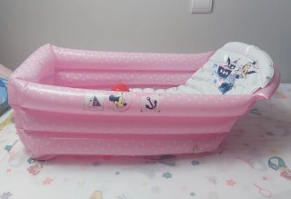 Bañera Hinchable Minnie Rosa Lunares con adaptador