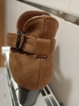 Botines tacón marrón talla 39