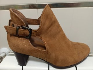 Botines tacón marrón talla 39