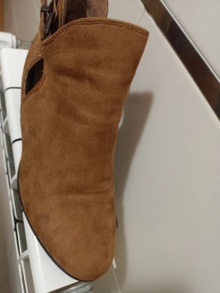 Botines tacón marrón talla 39