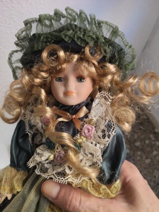 Muñeca Porcelana Colección Victoriana