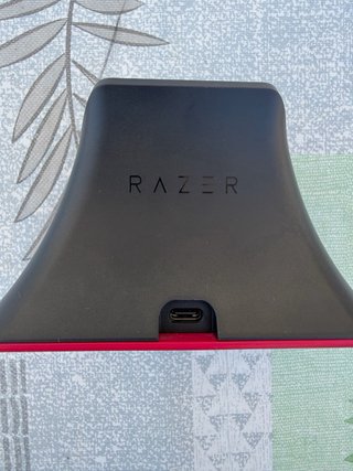Base Carga Mando PS5 Razer