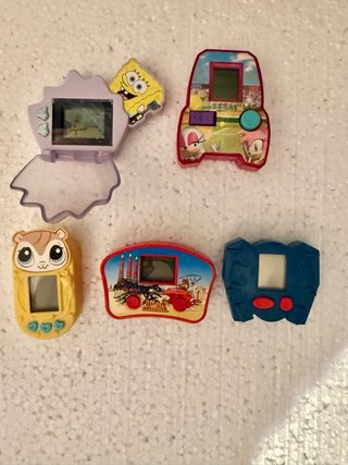 Mini Consolas de videojuegos portátiles