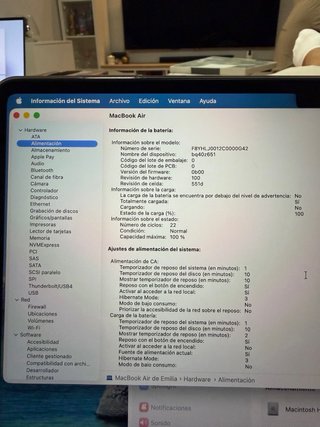MacBook Air M4 13”+ Magic Keyboard + Magic Mouse